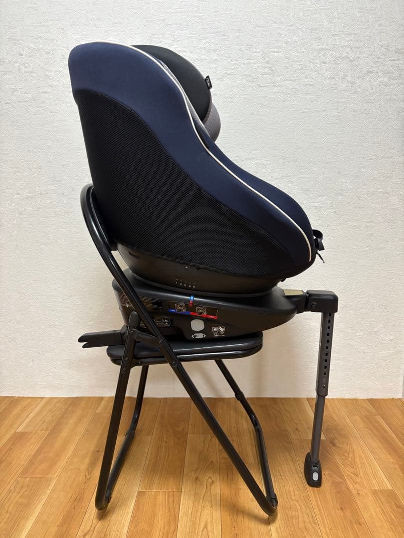 Joieジョイー 車用回転式チャイルドシート ネイビー