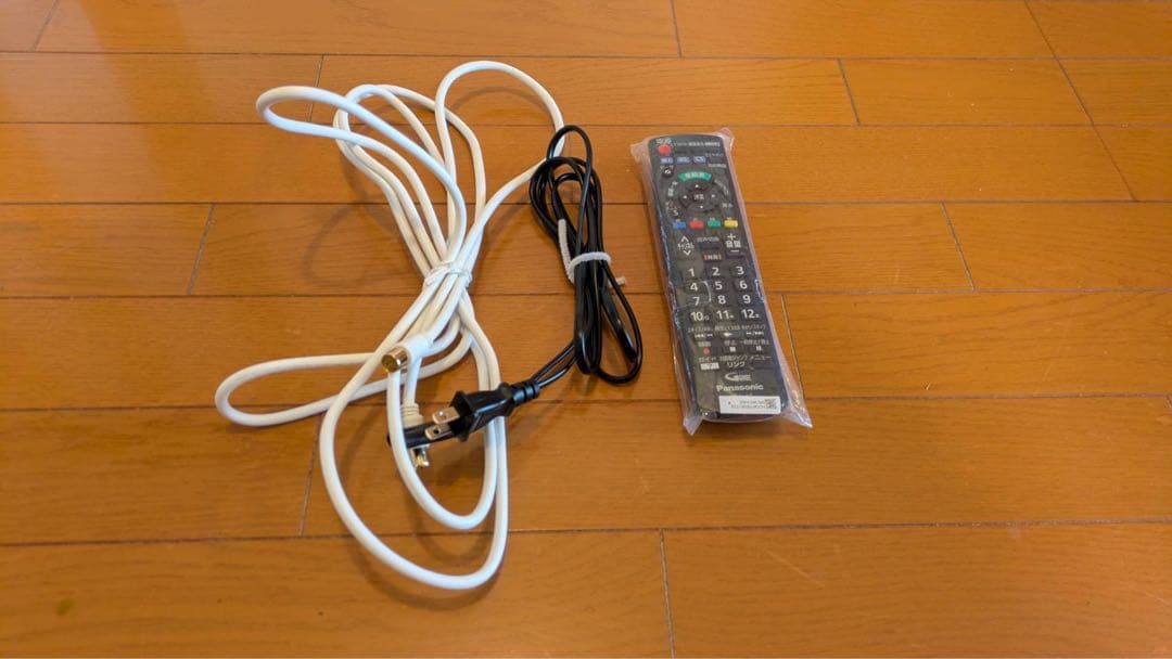 Panasonic TH-32J300 液晶テレビ 32インチ