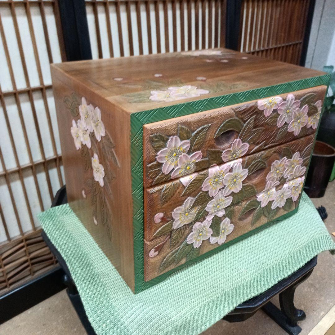 日光彫り三段抽斗桜　takumi様注文品です