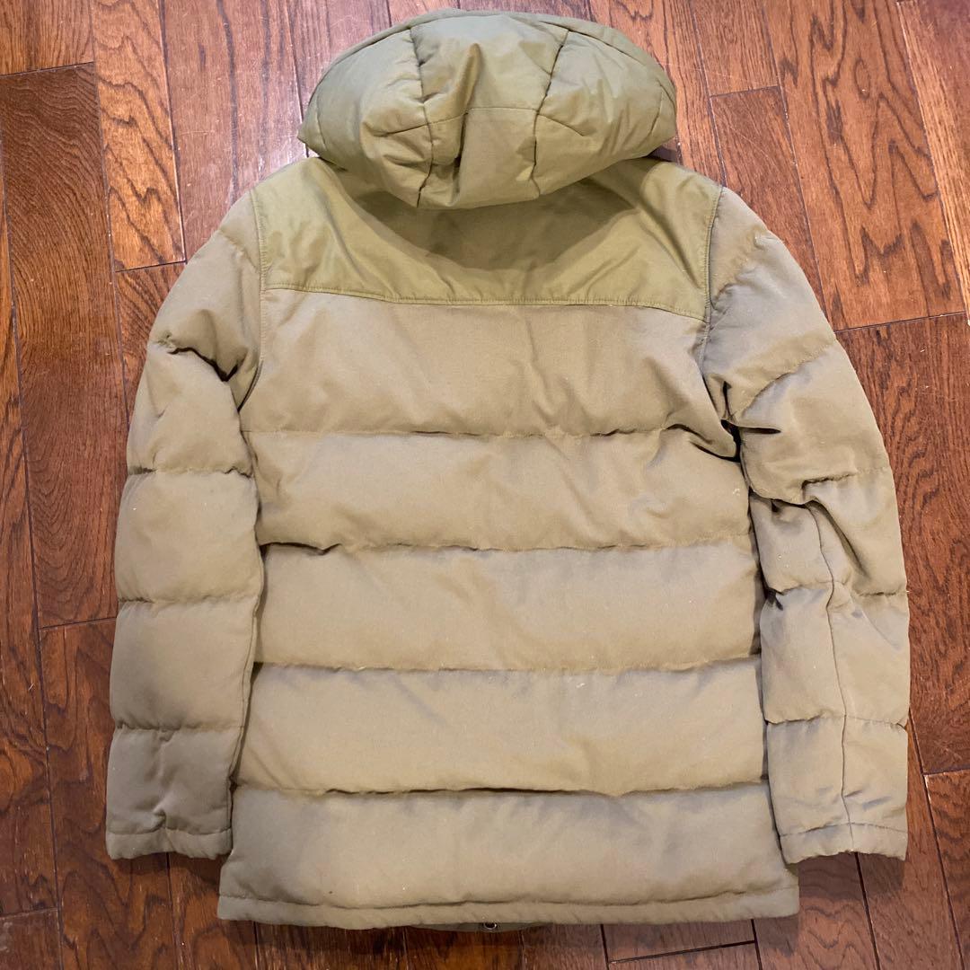 patagonia ダウンジャケット Sサイズ カーキ　USサイズ