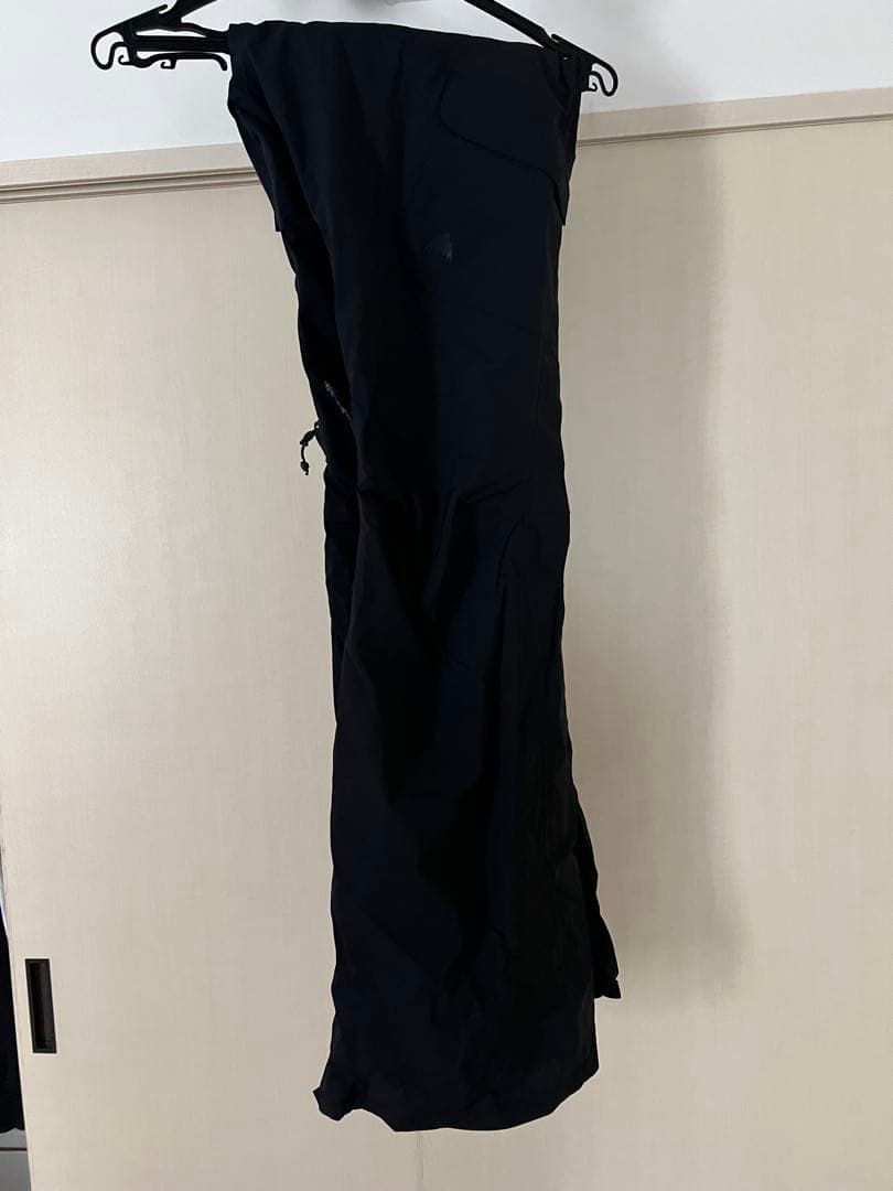 Burton GORE-TEX スキーウェア上下　ゴーグル　パスケース付き