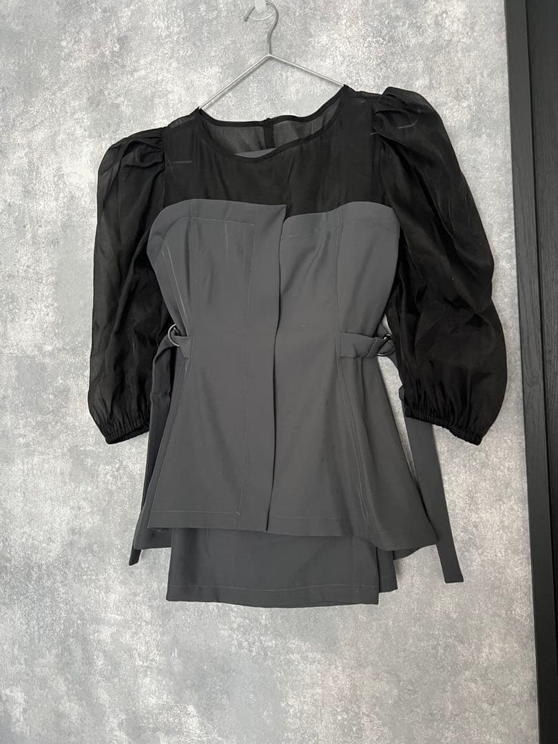 ＊美品＊kana ビスチェペプラムトップス パンツ セットアップ ドレス