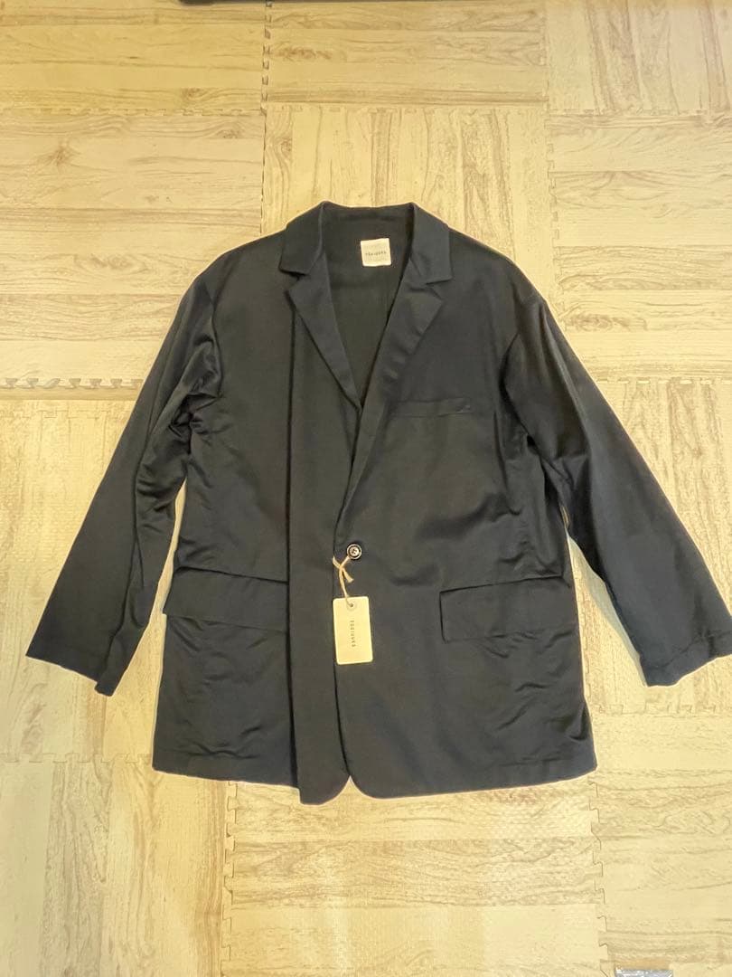 トゥジュー　コットンリネンジャケット　ネイビー　未使用品