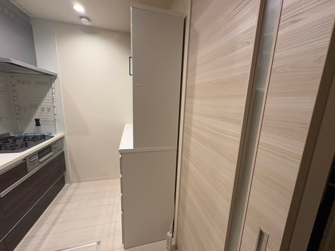 ホワイト木目調収納キャビネット　ニトリ　幅120