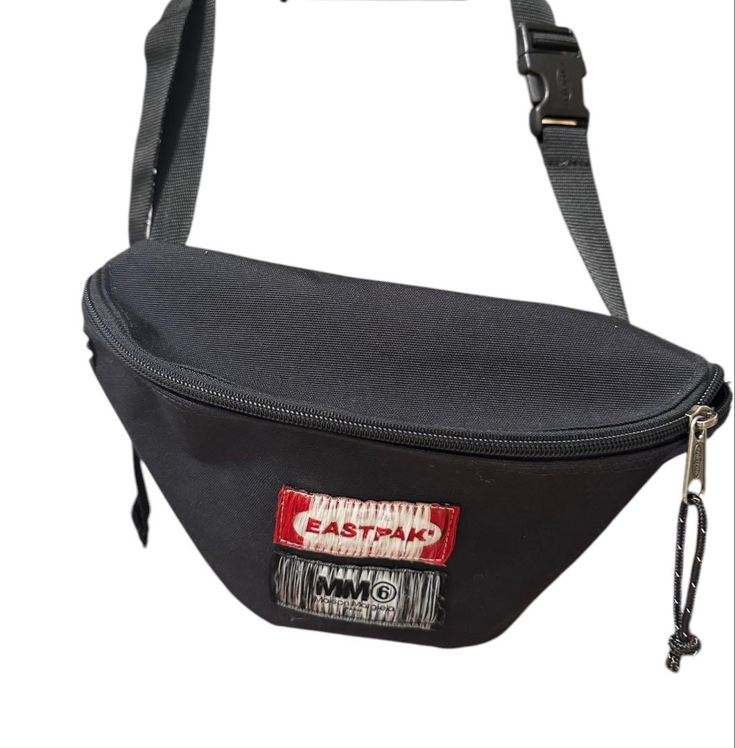 EASTPAK MM6 ボディバッグ ウエストポーチ リバーシブル