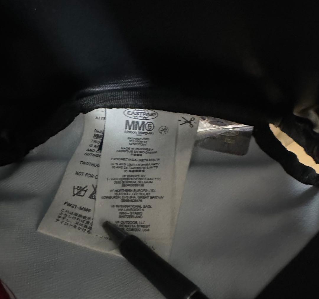 EASTPAK MM6 ボディバッグ ウエストポーチ リバーシブル