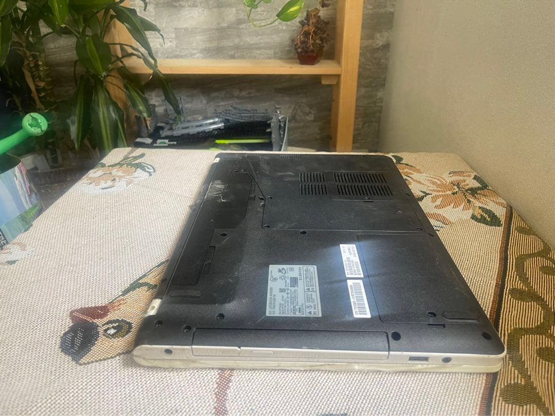 富士通 AH30/B1 Windows11 Office ノートパソコン