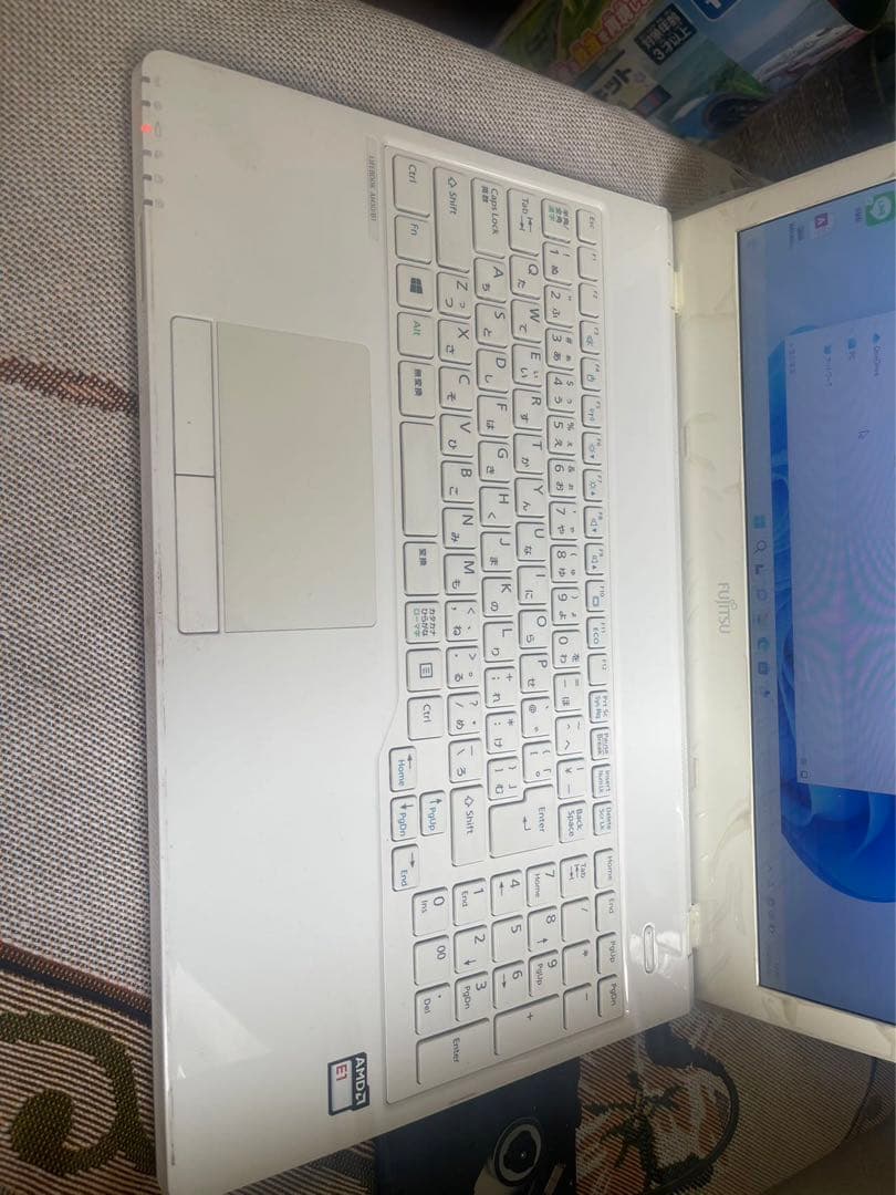 富士通 AH30/B1 Windows11 Office ノートパソコン