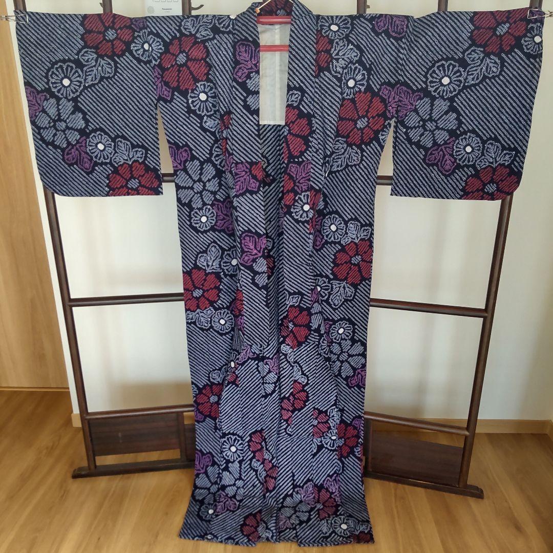 紺地総絞りゆかた