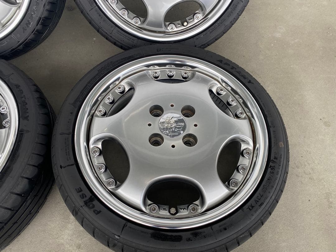 シャレン　15インチ　4穴　ほぼ新品タイヤ付き