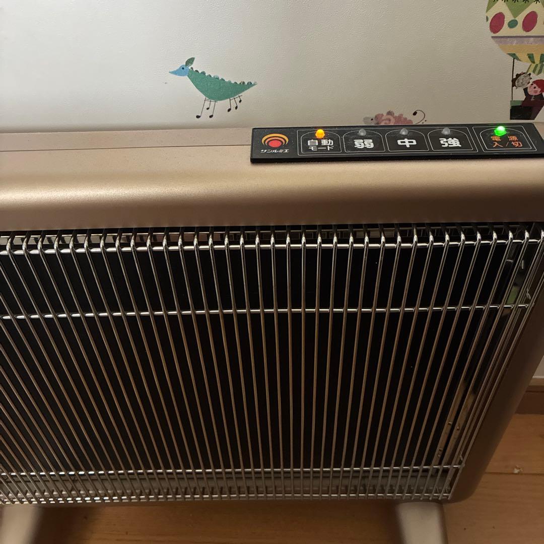【動作品】サンルミエ　800SD　遠赤外線パネルヒーター　ブラックパネル