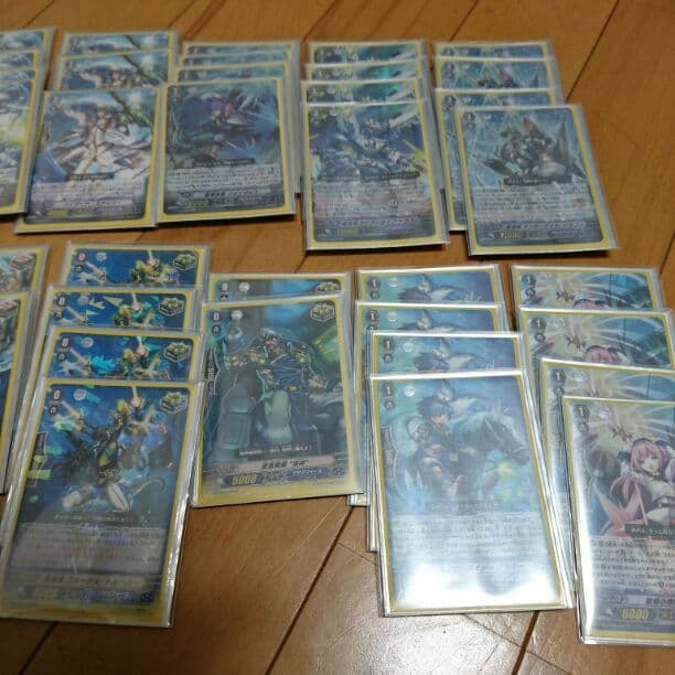 【ヴァンガ引退】３デッキ＋グレード4 まとめ売り アクアフォース×2バミューダ⊿