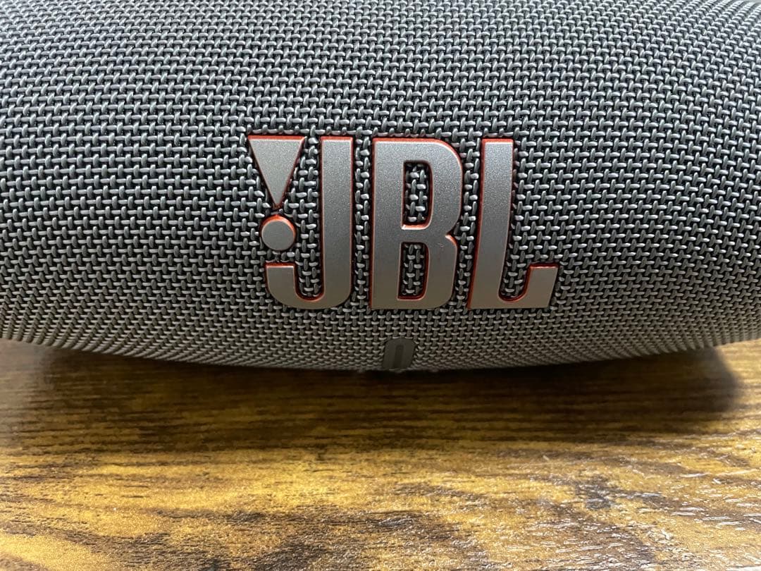 JBL ワイヤレススピーカー グレーCHARGE5