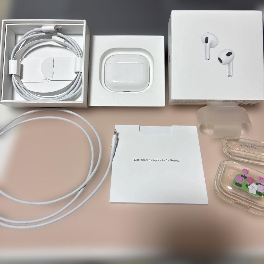 【Apple】AirPods 第3世代 ライトニング 箱付き【純正】