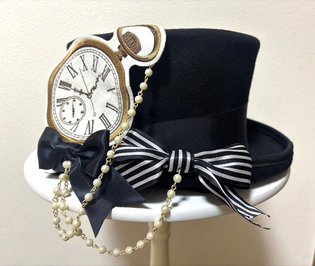 PIRATES 時計うさぎシルクハット