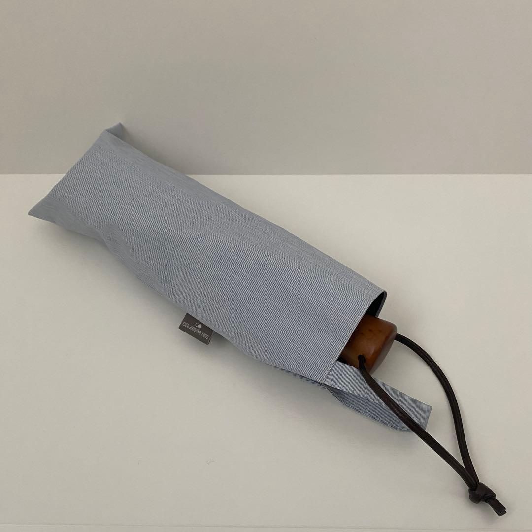 サンバリア100 3段折りたたみ　フロスト　ブルー　水色　日傘