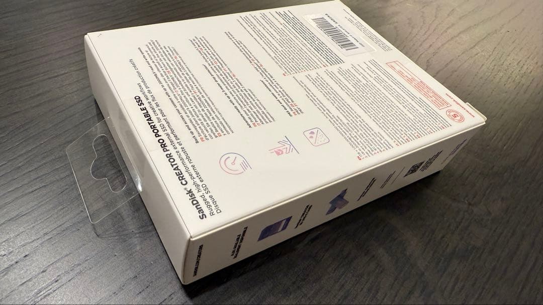 と*ん様 SanDisk 4TB Creator Pro ポータブル SSD サ