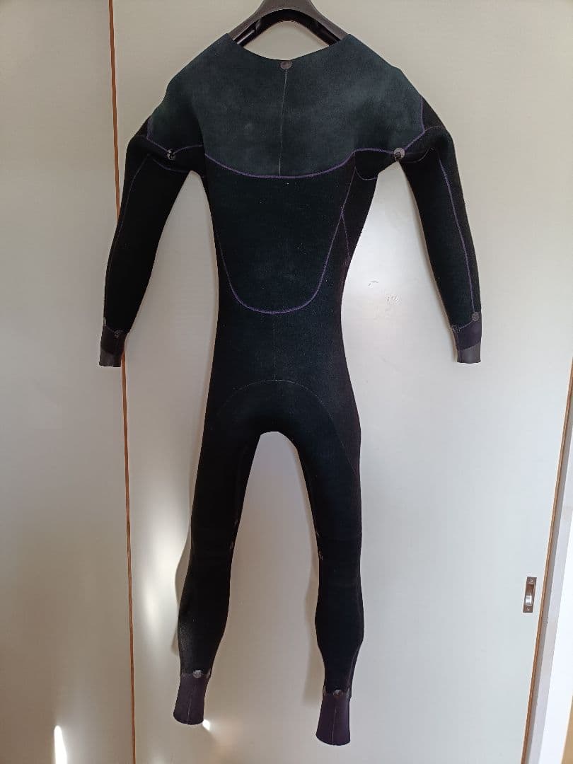 【値下げ】✨️AXXE CLASSIC✨️セミドライ 4/3mm 即購入OK