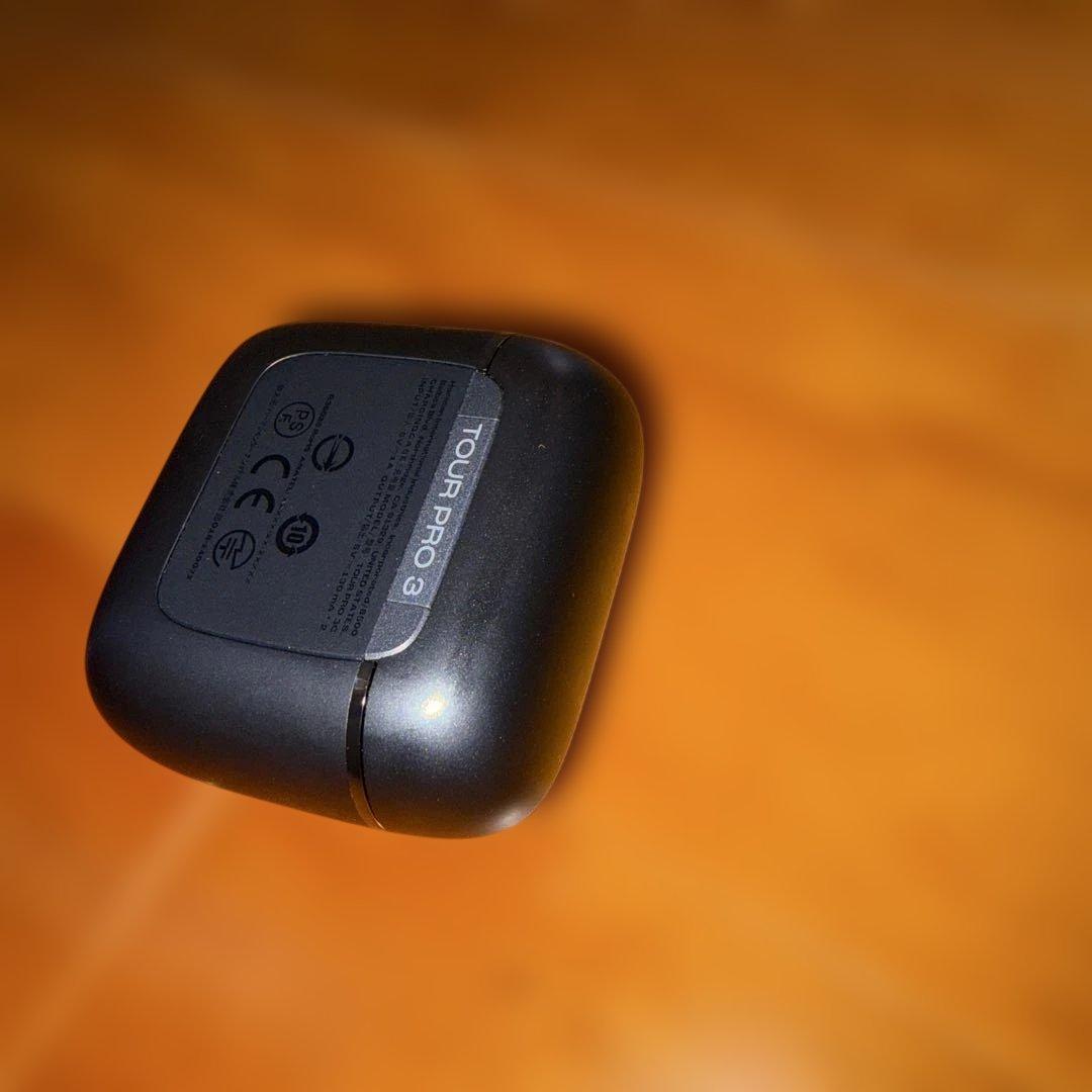 JBL TOUR PRO3 中古