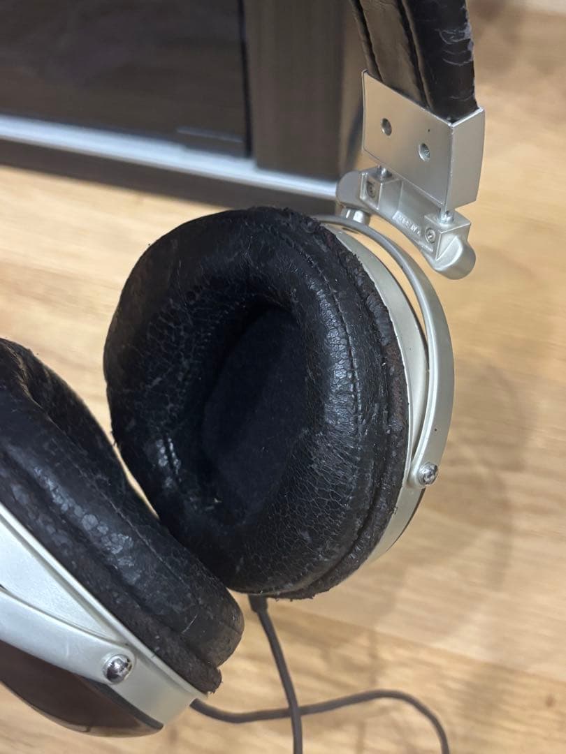 ヘッドホン DENON AH-D5000