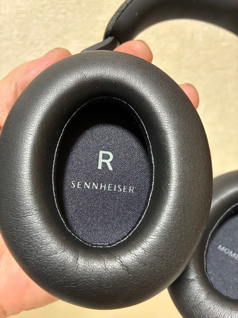 ヘッドホン Sennheiser Momentum 4Wireless