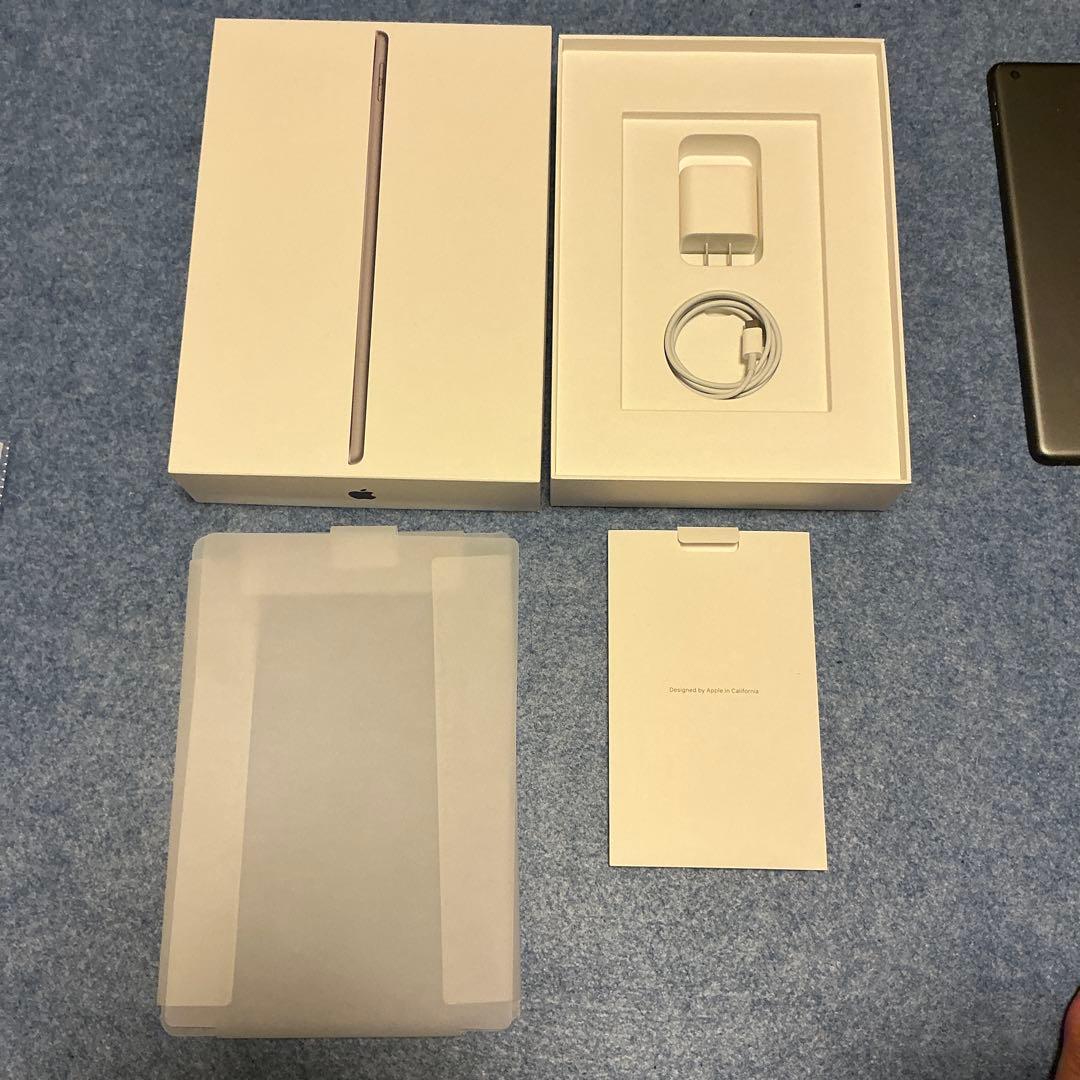 Apple iPad 第9世代　スペースグレー 本体　Wi-Fiモデル