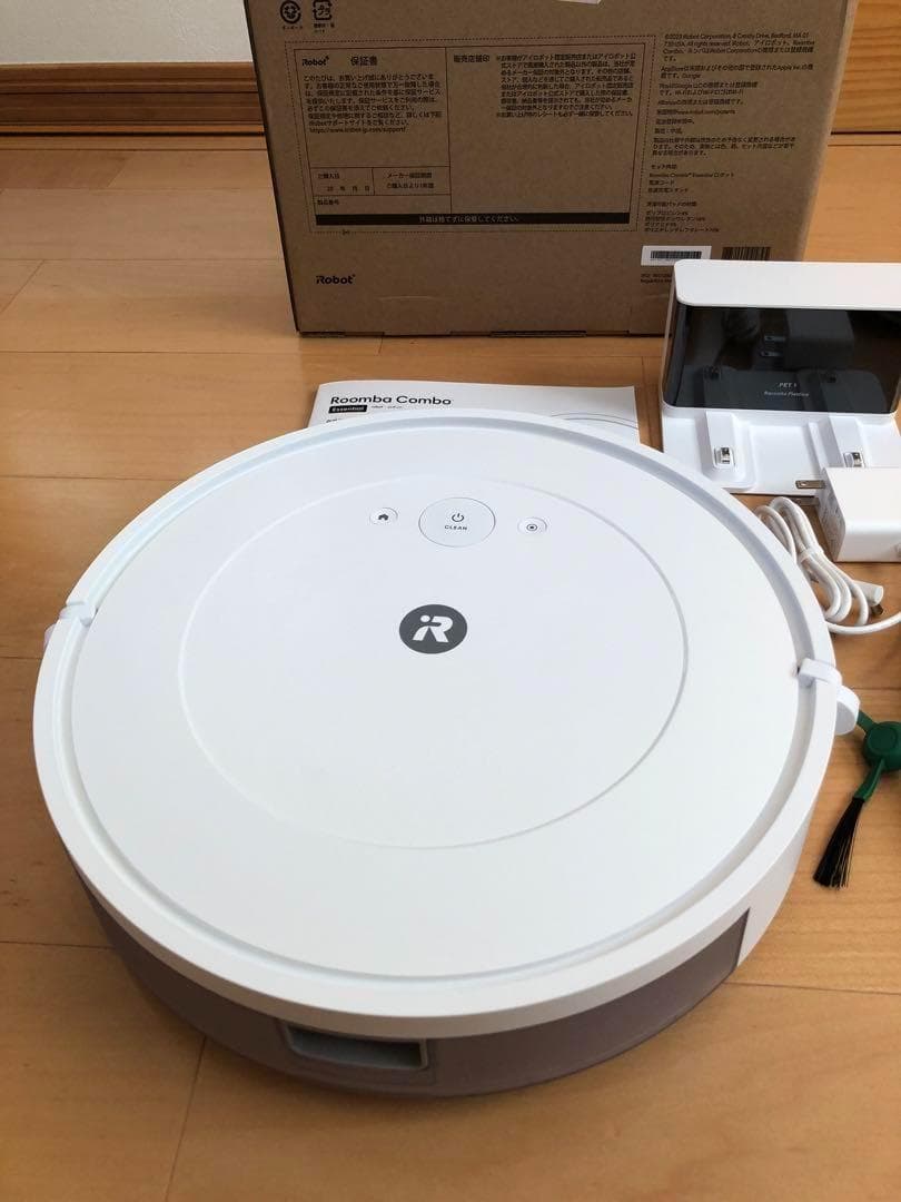 Roomba combo Essential robot アイロボット　ホワイト