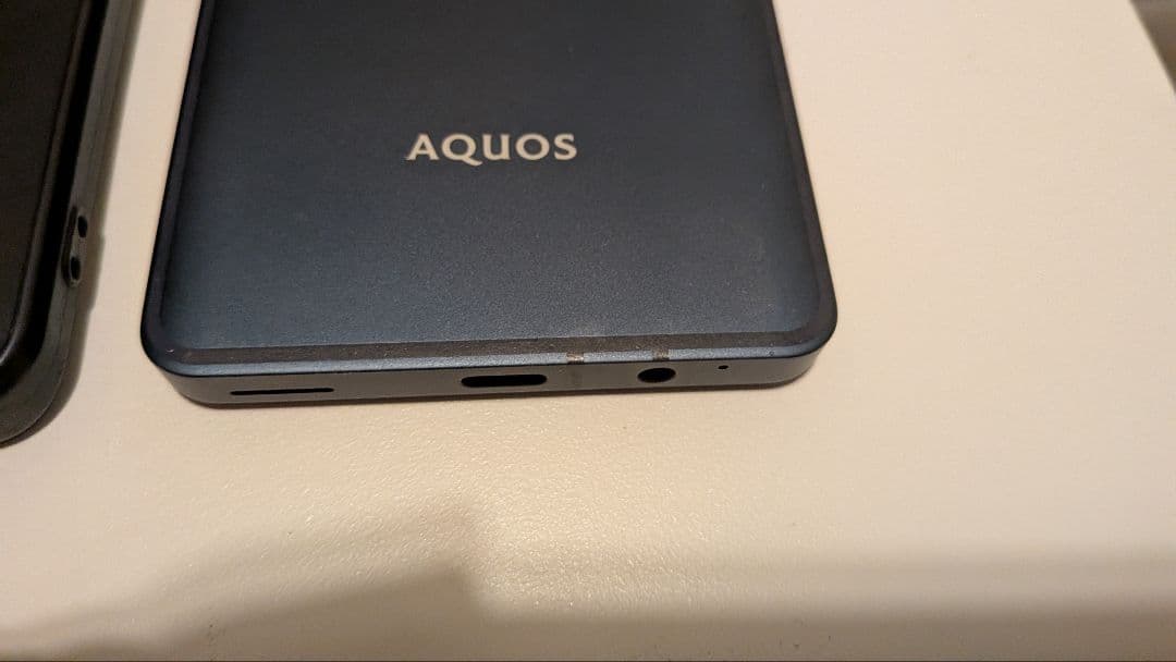 スマートフォン本体 AQUOS sense8