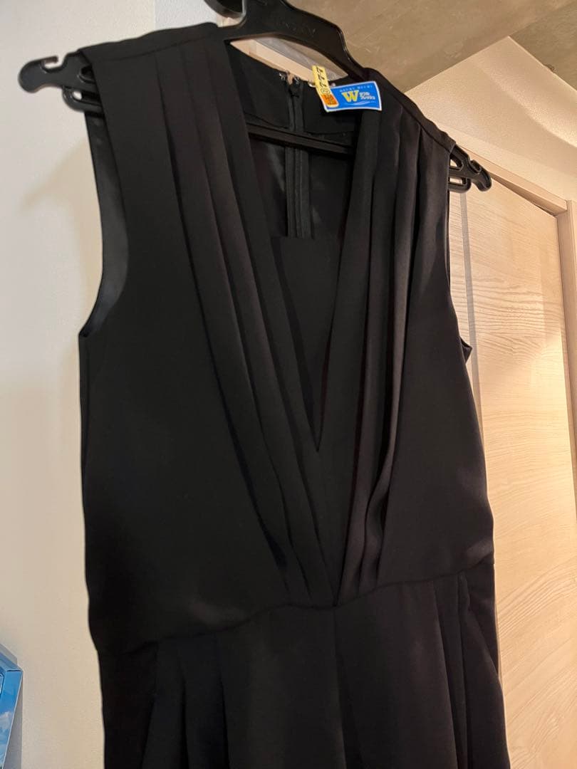 AIMER ブラック オールインワン　ドレス