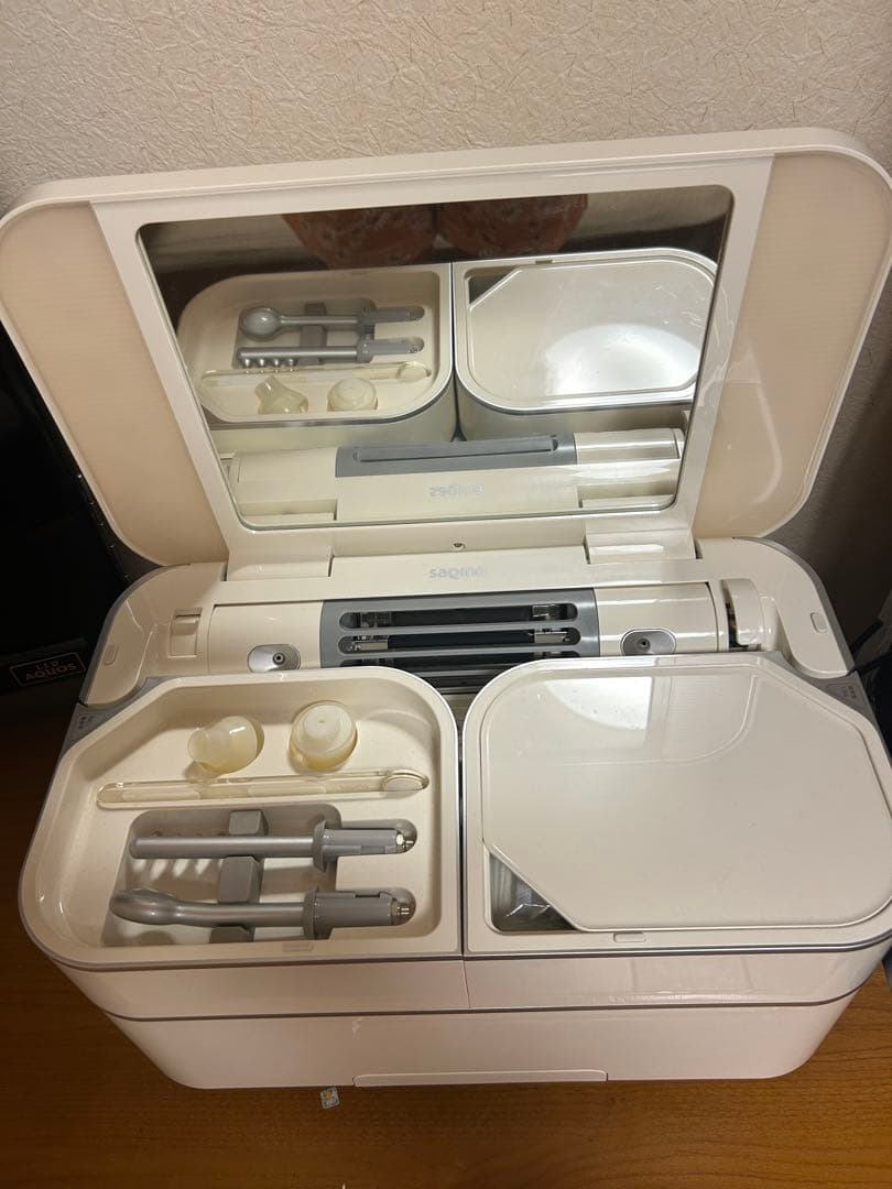 サキナ美顔器bijou美品