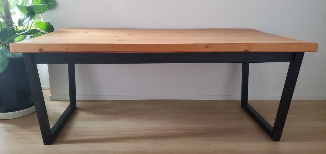 LOWYA　ローテーブル