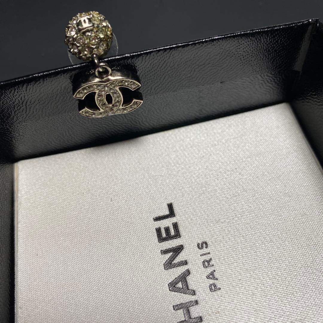 刻印がないタイプ CHANEL ダイヤモンド風ピアス（片耳用）