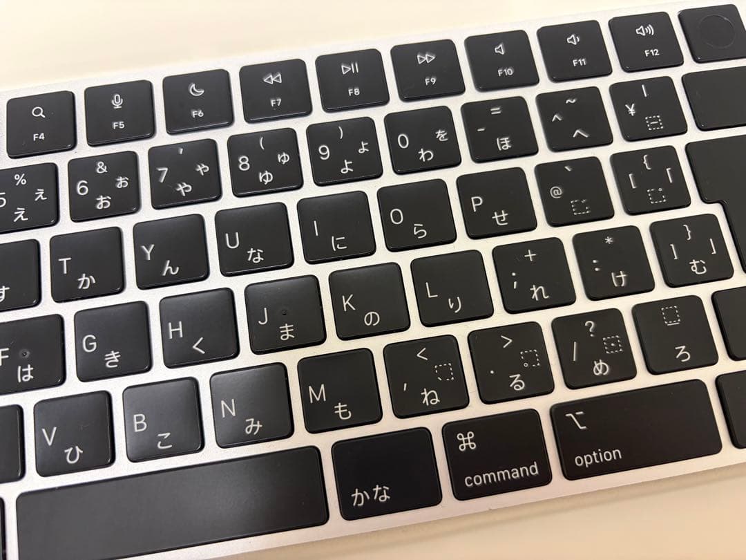 キーボード Magic Keyboard with Touch ID Lightning