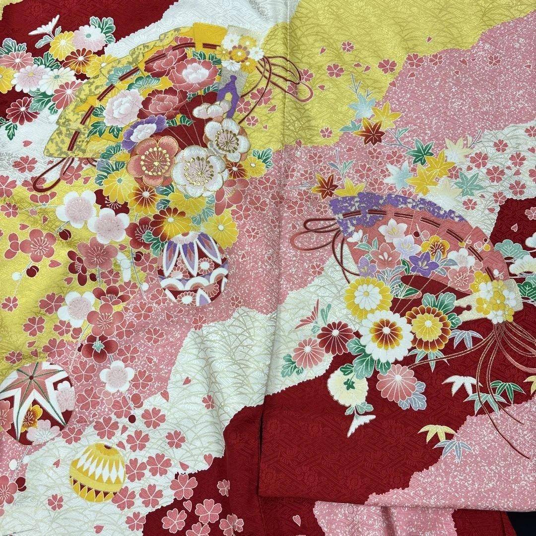 新品正絹産着（お祝着）最高級京友禅伝統多色染、豪華刺繍入り古典四季花王朝扇面毬文