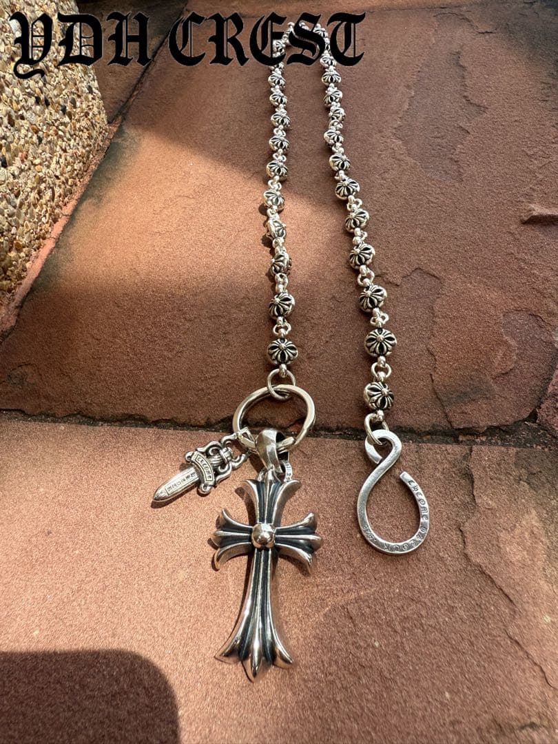 新入荷　バイカー必須　フラワークロスウォレットチェーン　刻印有り　MLCN05