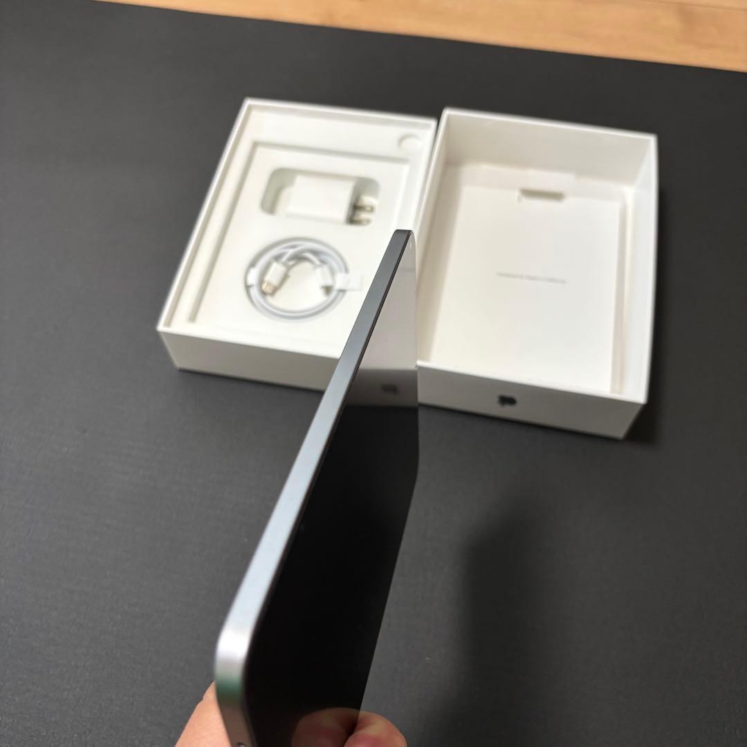 Apple iPad mini 7 スペースグレー本体 Wi-Fiモデル