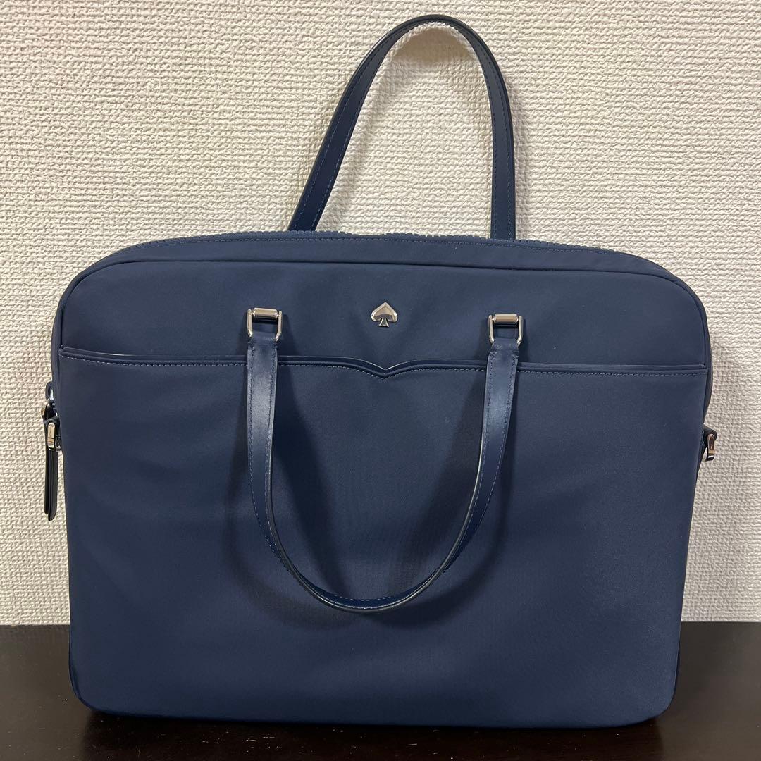 ケイトスペード　ラップトップ　ノートパソコン　バッグ