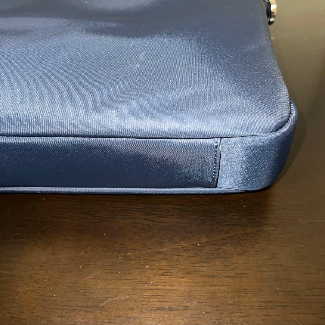 ケイトスペード　ラップトップ　ノートパソコン　バッグ