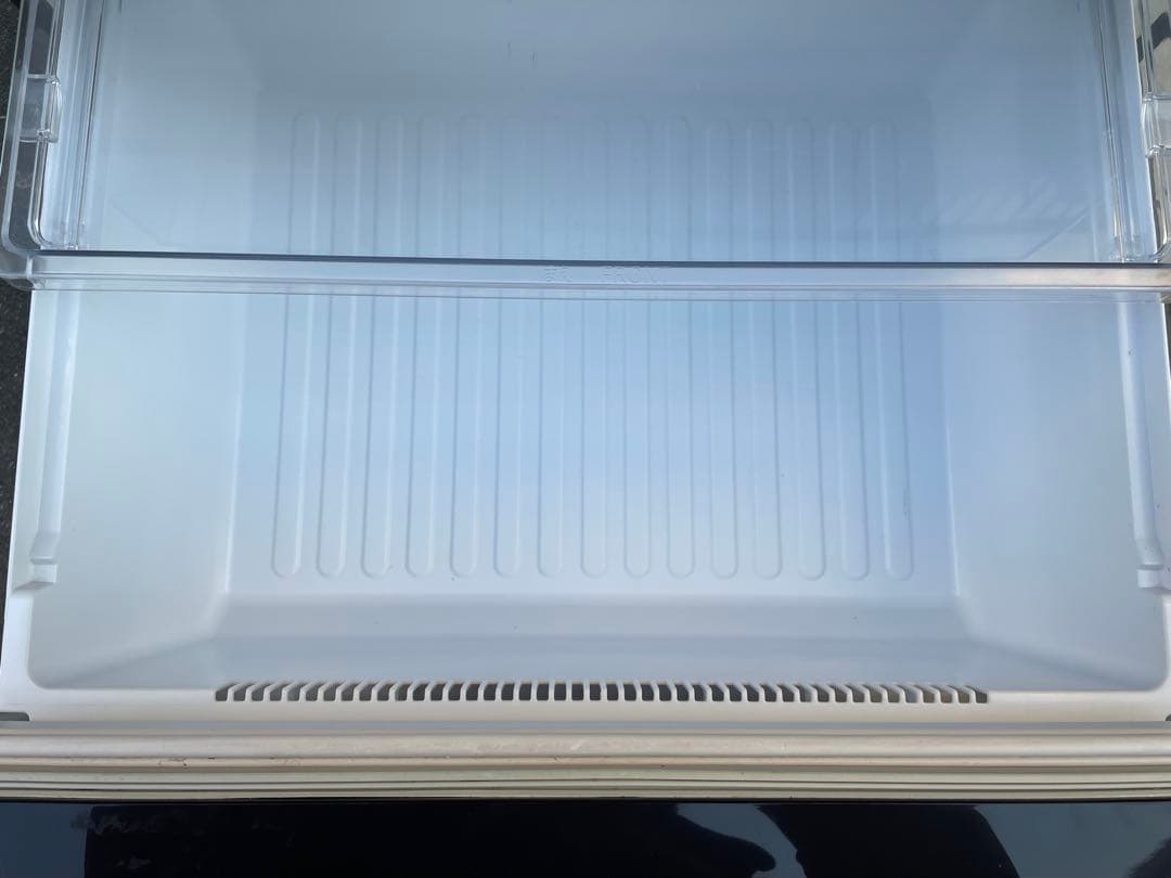 SHARP SJ-GF50Y-R プラズマクラスター冷蔵庫 501L レッド