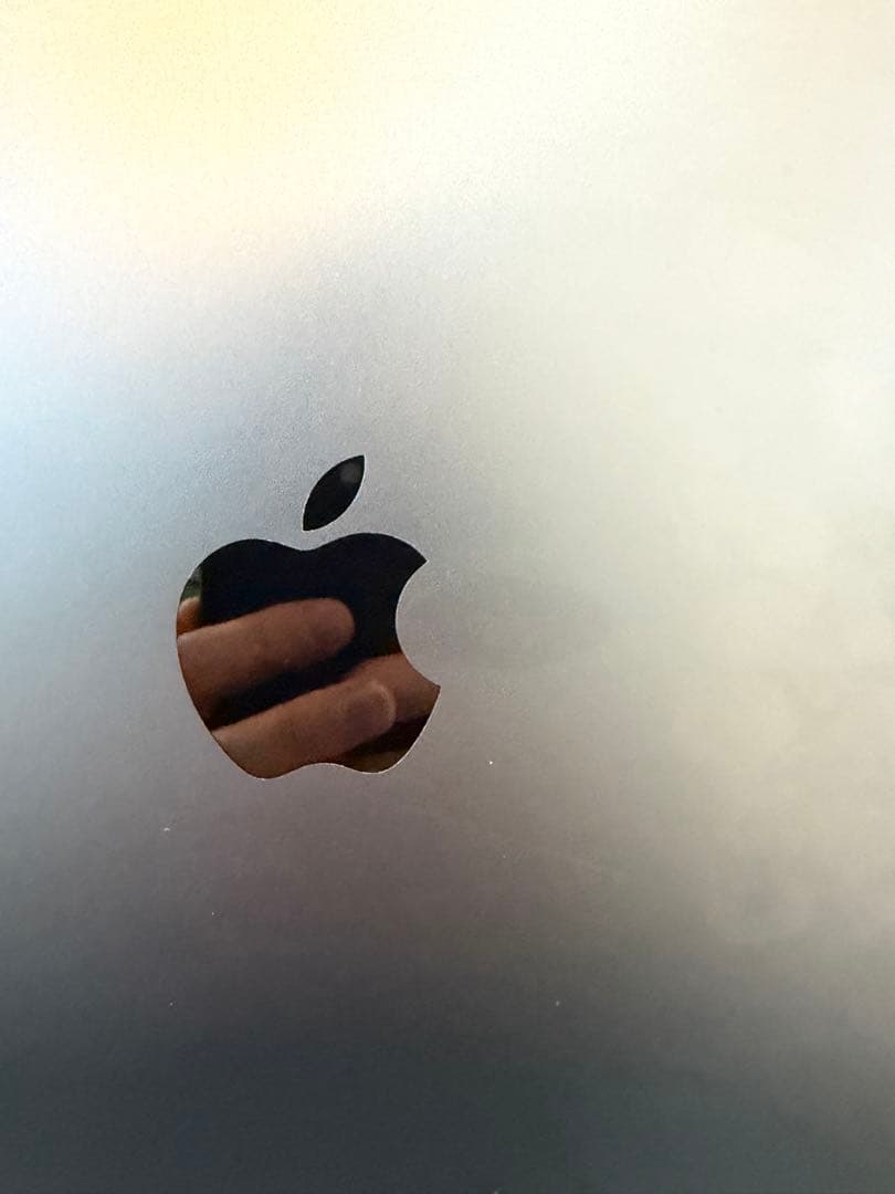 Apple MacBook Air M2 13.3ミッドナイト 256G