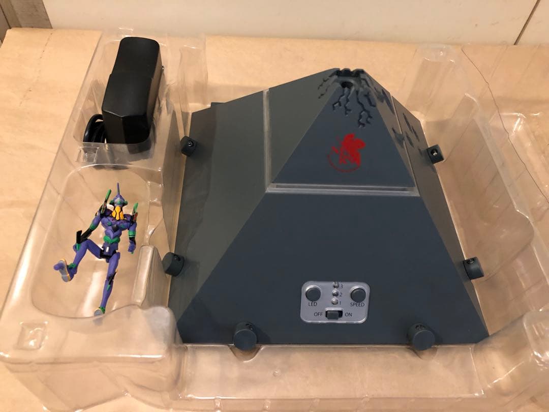 未使用　エヴァンゲリオン ネルフ本部加湿器