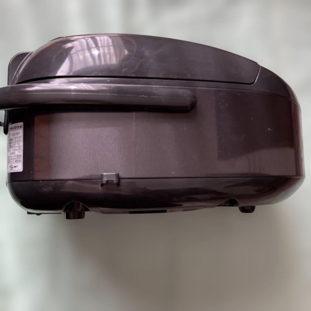 象印IH炊飯器　NW-VD10型　5.5合炊き