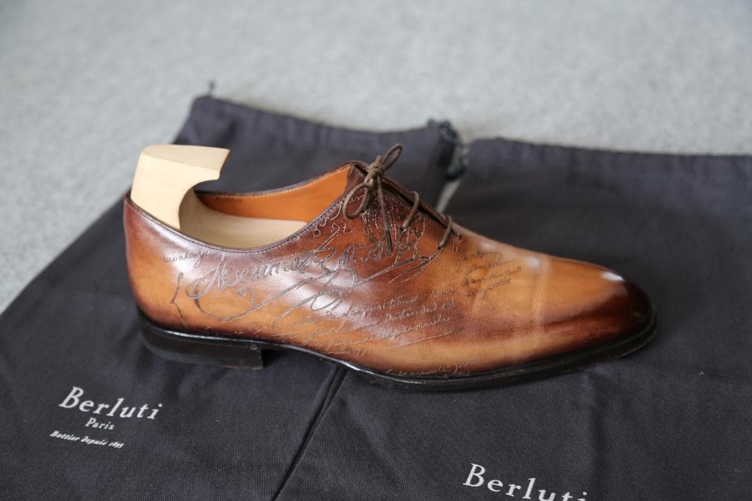 Berlutiアレッサンドロ ガレ ブラウン ドレスシューズ
