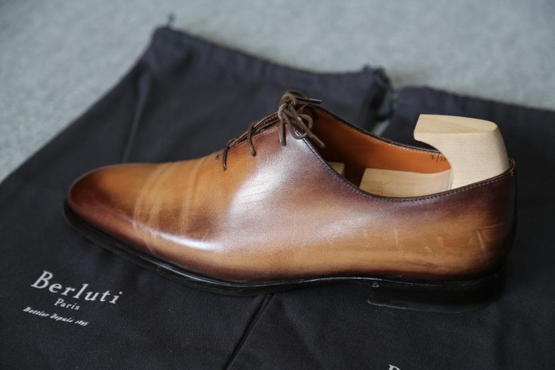 Berlutiアレッサンドロ ガレ ブラウン ドレスシューズ