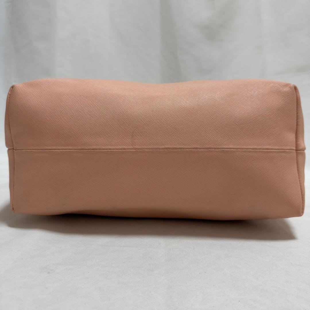 【美品】ヴィヴィアンウエストウッド トートバッグ レザー オーブ ピンク A4可