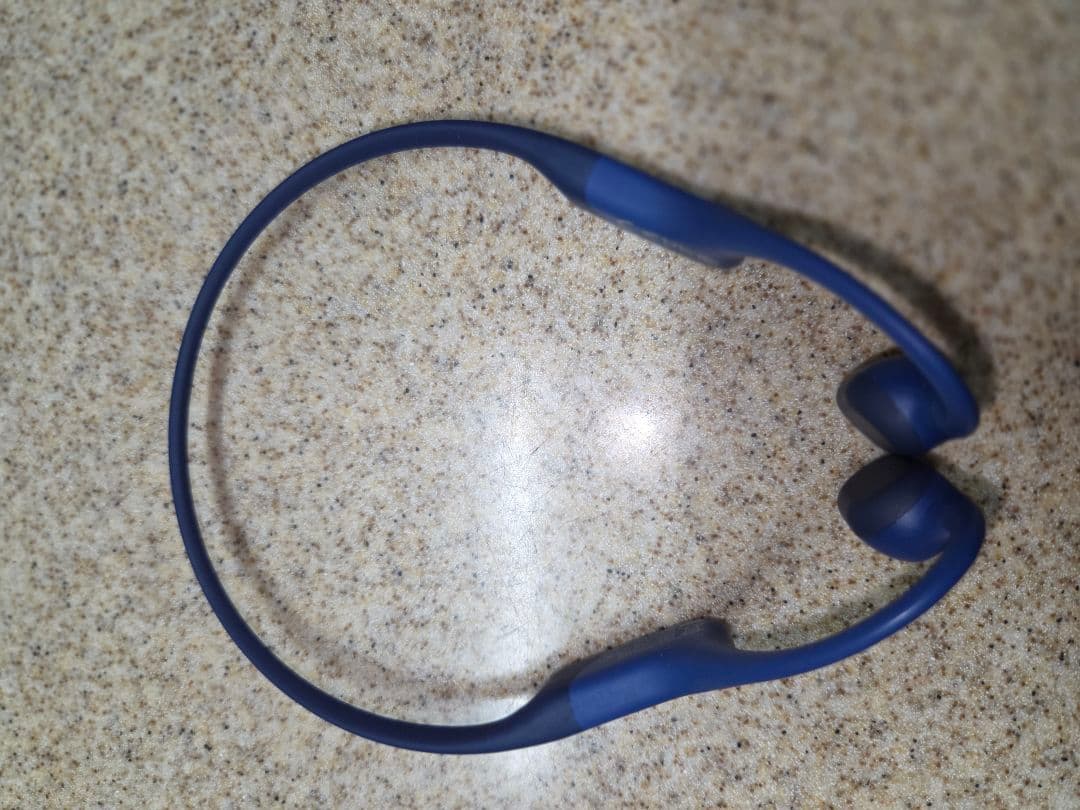 SHOKZ OPENRUN　骨伝導　ブルー