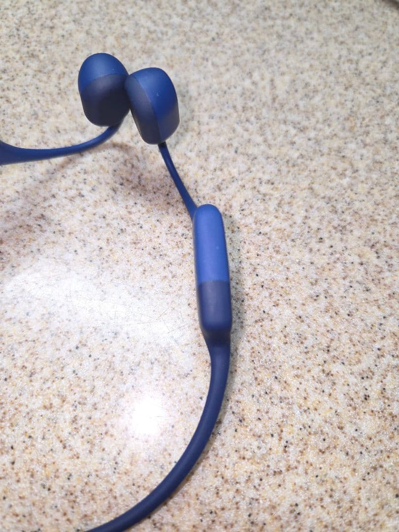 SHOKZ OPENRUN　骨伝導　ブルー