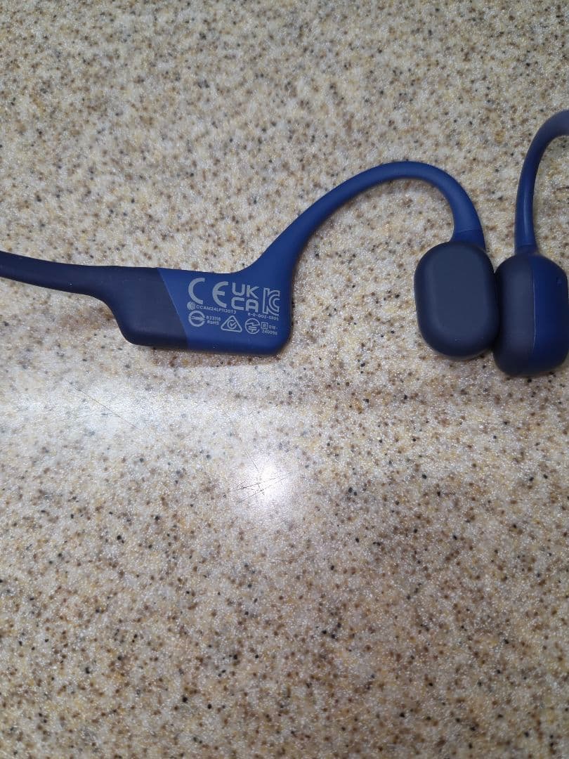 SHOKZ OPENRUN　骨伝導　ブルー