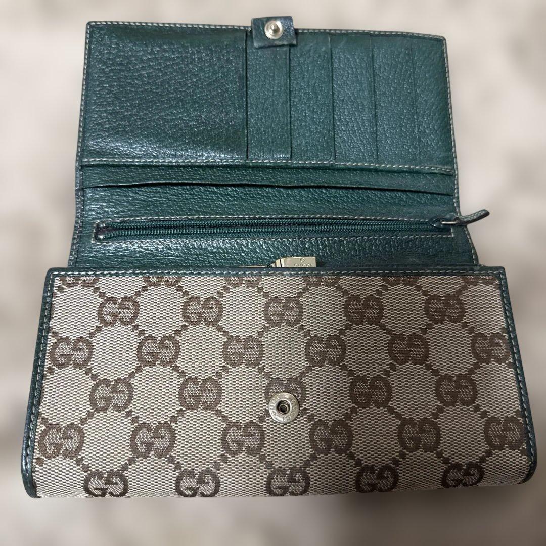 Gucci GGパターン 長財布 グリーン ベージュがま口