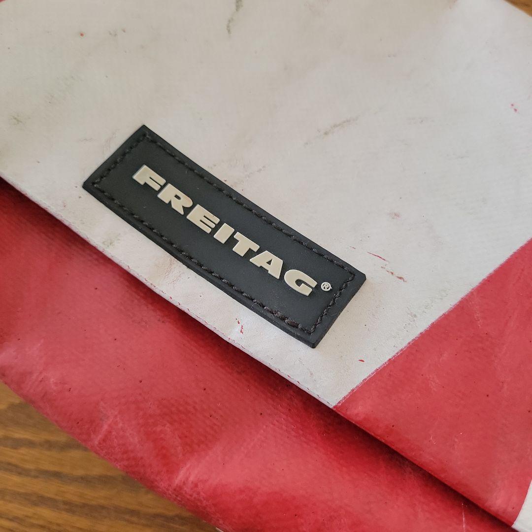 FREITAG ショルダーバッグ 赤白